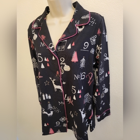 NWT Soma Long Sleeve Button Down Pajama Top ( No Bottoms) - Picture 3 of 4